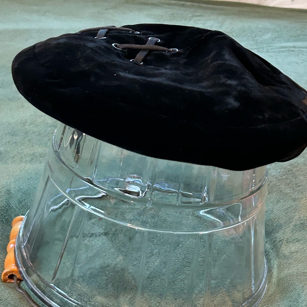 Spree of New York Black Velvet Beret Union Made